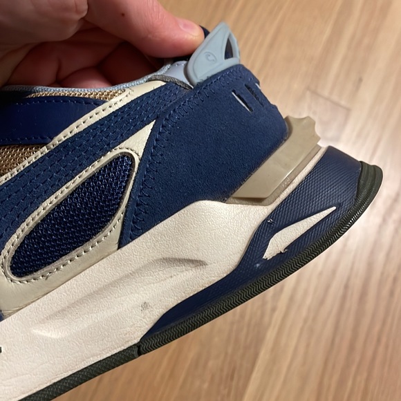 PUMA X MAISON KITSUNÉ MIRAGE SPORT Size US 8 (Mens) - Picture 4 of 5